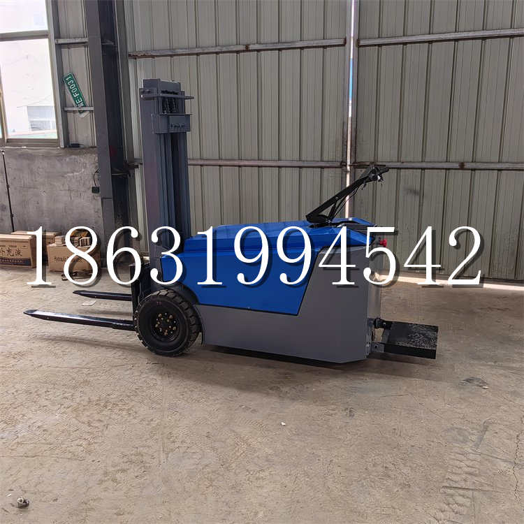 吐鲁番市全电动叉车插腿式堆高车液压装卸车1.5吨升高小型站驾式铲车